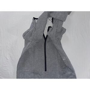 Athleta 243270 Women's Sentry Long Sleeve Tie Pullover Top. Gray, Size S. EUC!!